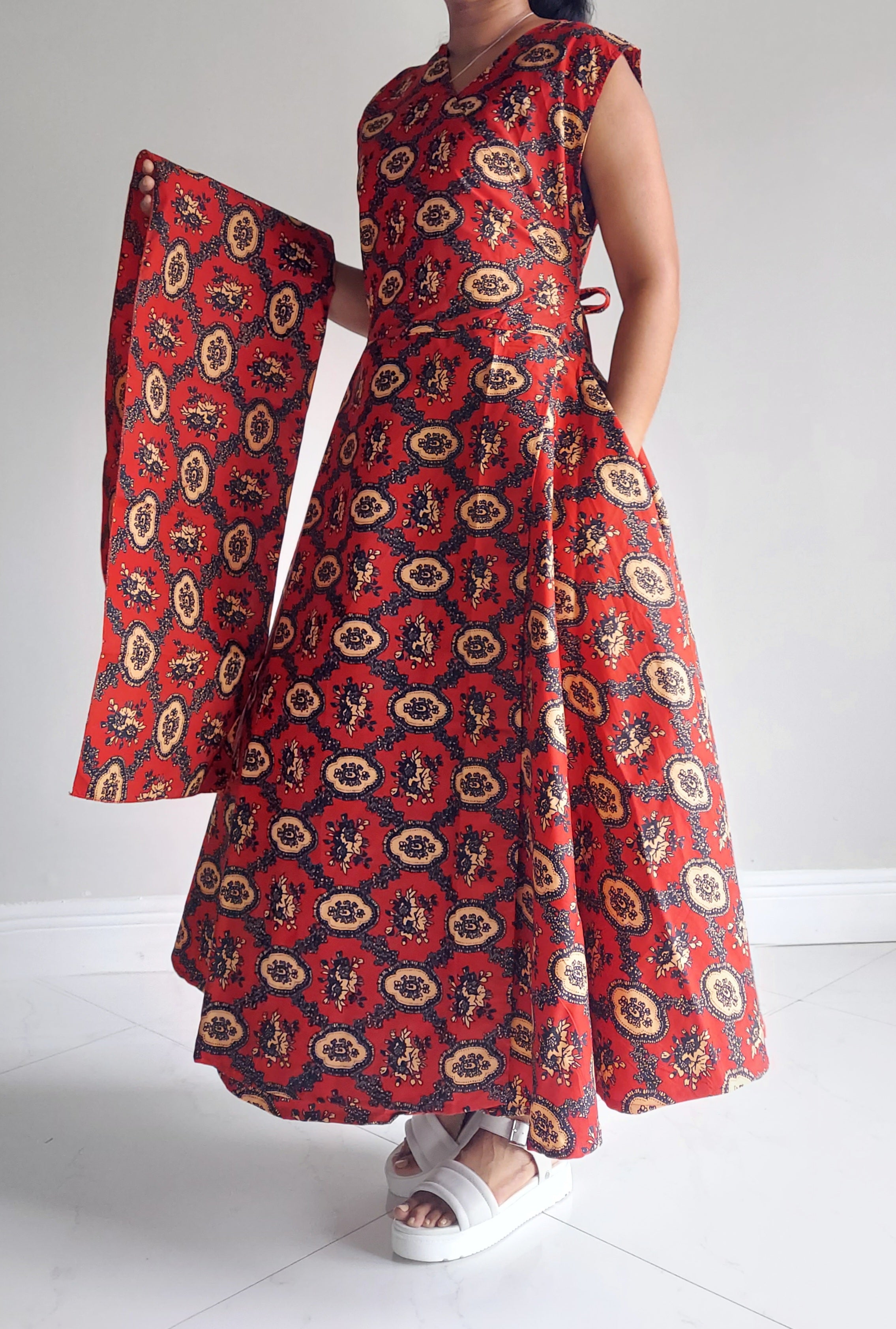 1045-Sleeveless Wrap Dress C