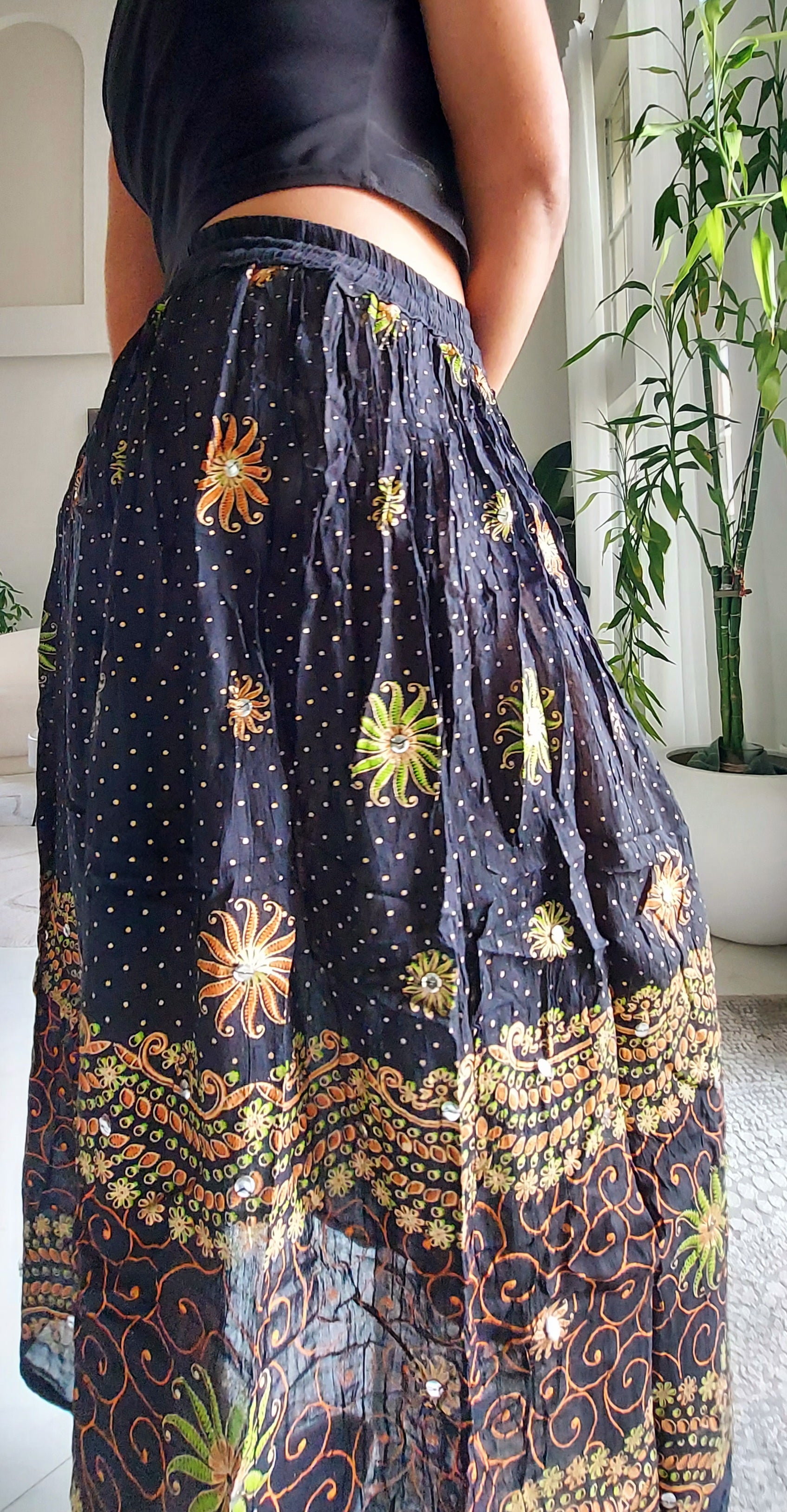 Women Sequin Wrinkled Skirt