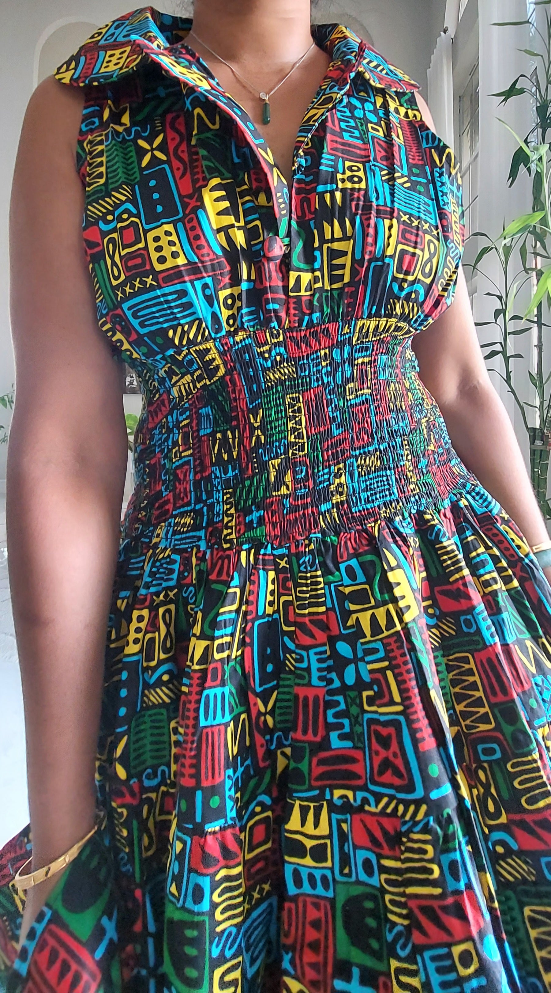 KVC24-1 Middi Halter Smock Dress