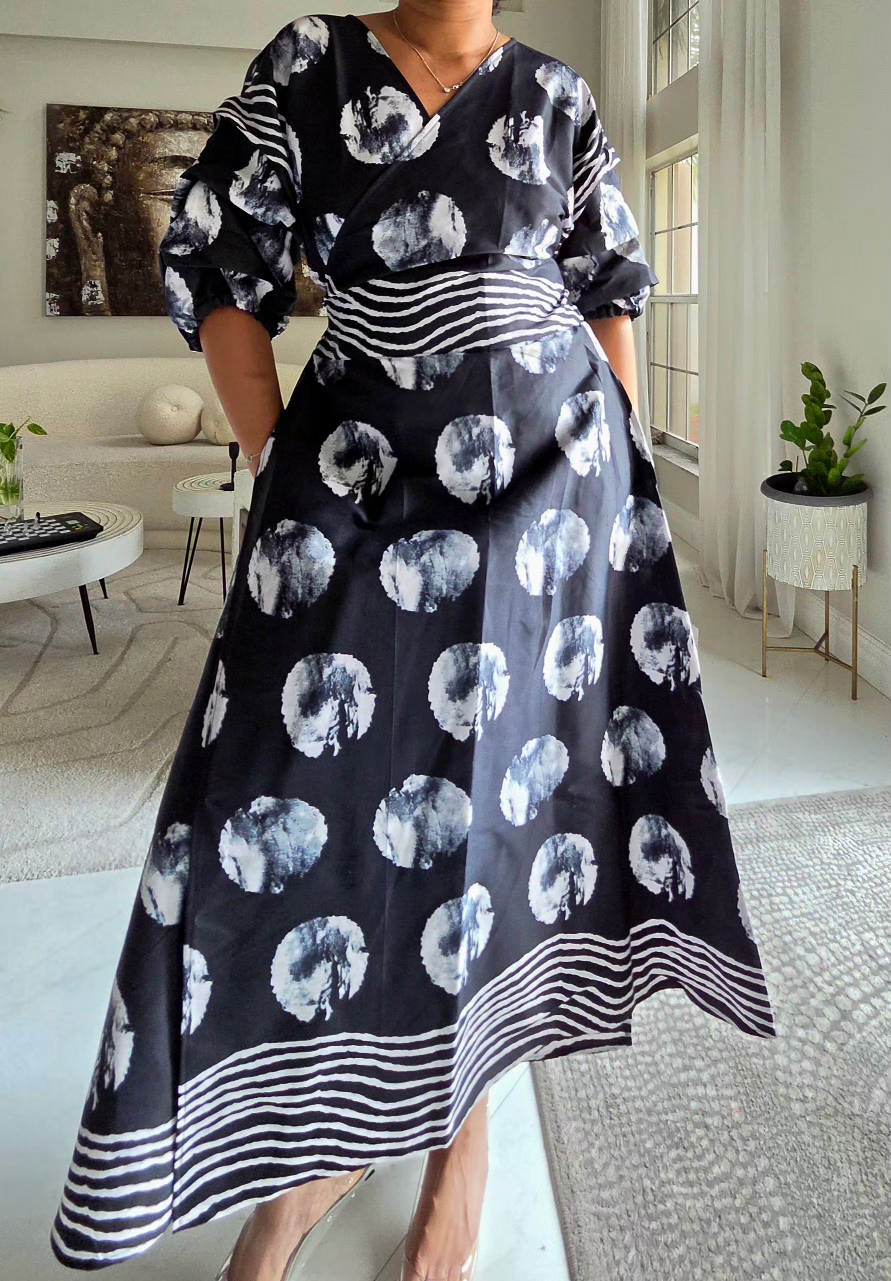 746 Wrap Dress With Puffed Sleeves Print 834
