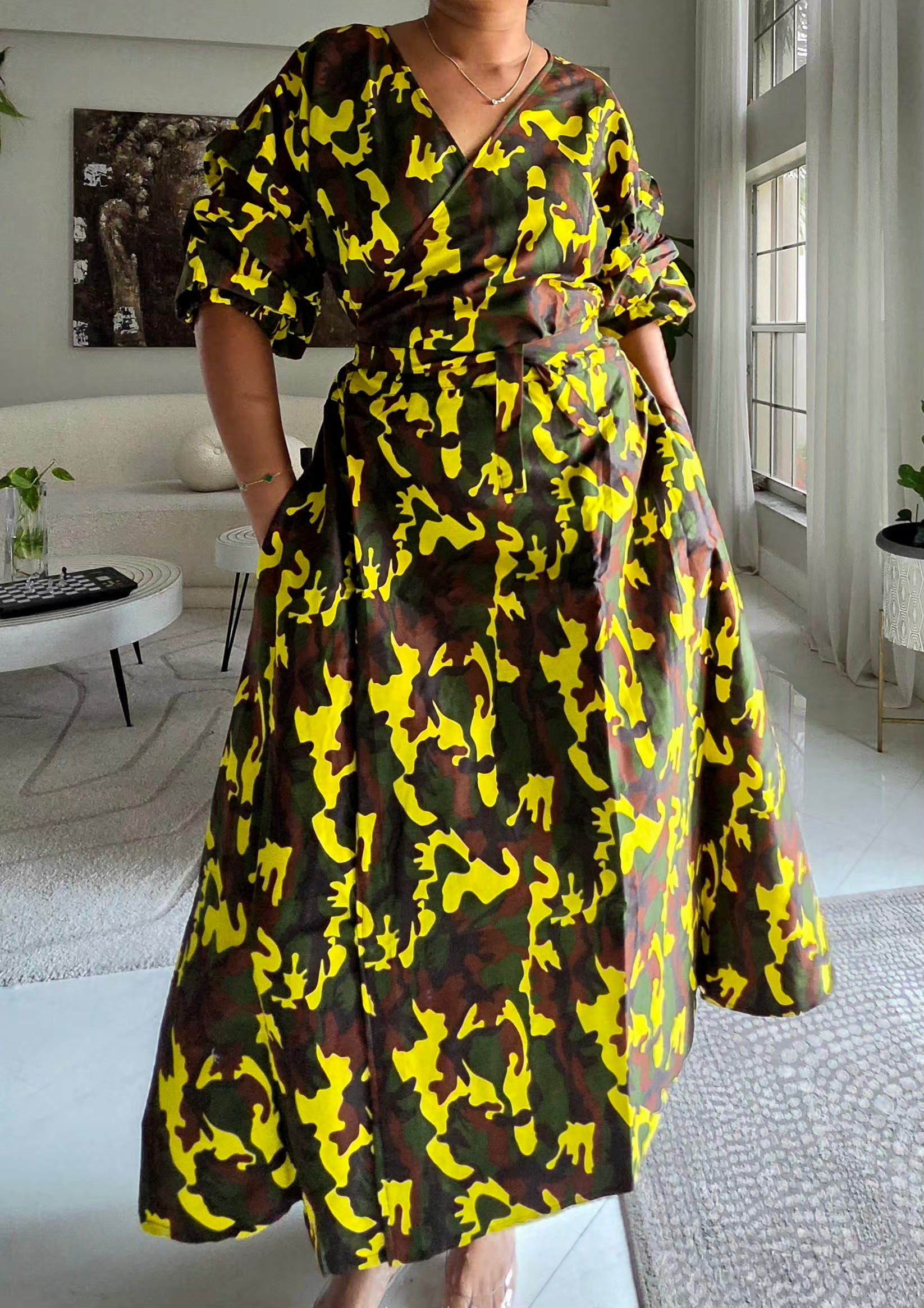 746 Wrap Dress With Puffed Sleeves Print 860