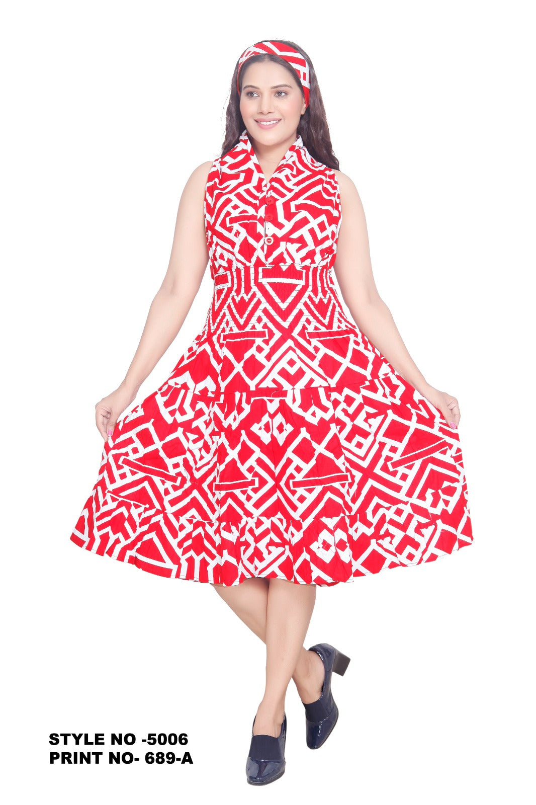 5006 - Woman's Mid-Length Smock Dress Print 689A