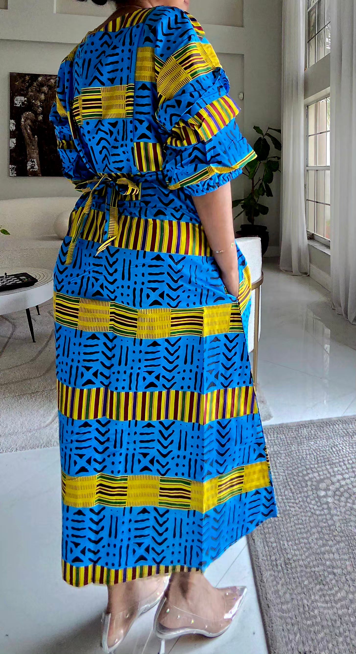 746 Wrap Dress With Puffed Sleeves Print 848