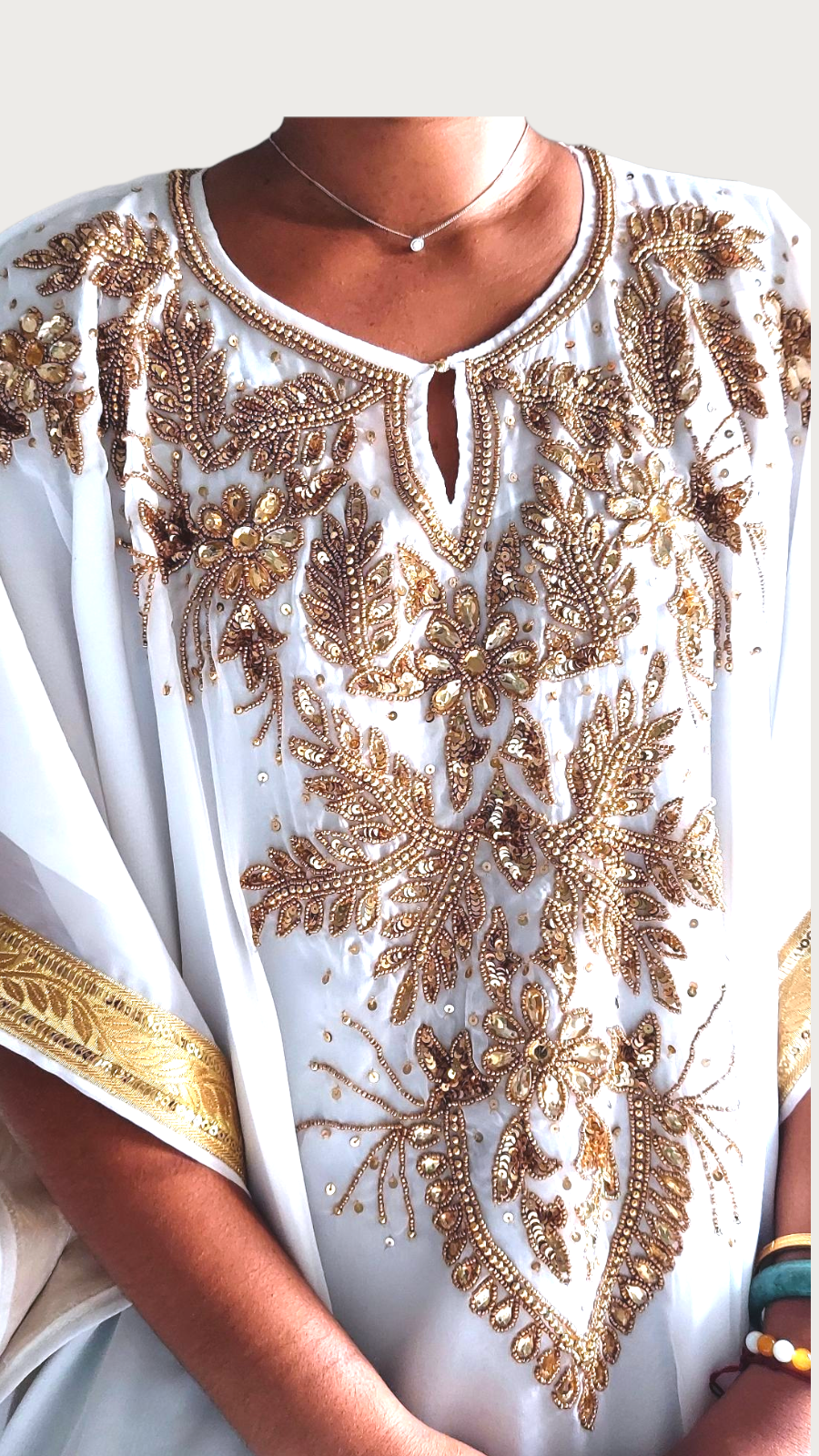 Beaded kaftan Dress & Scarf - KVZ White/Gold