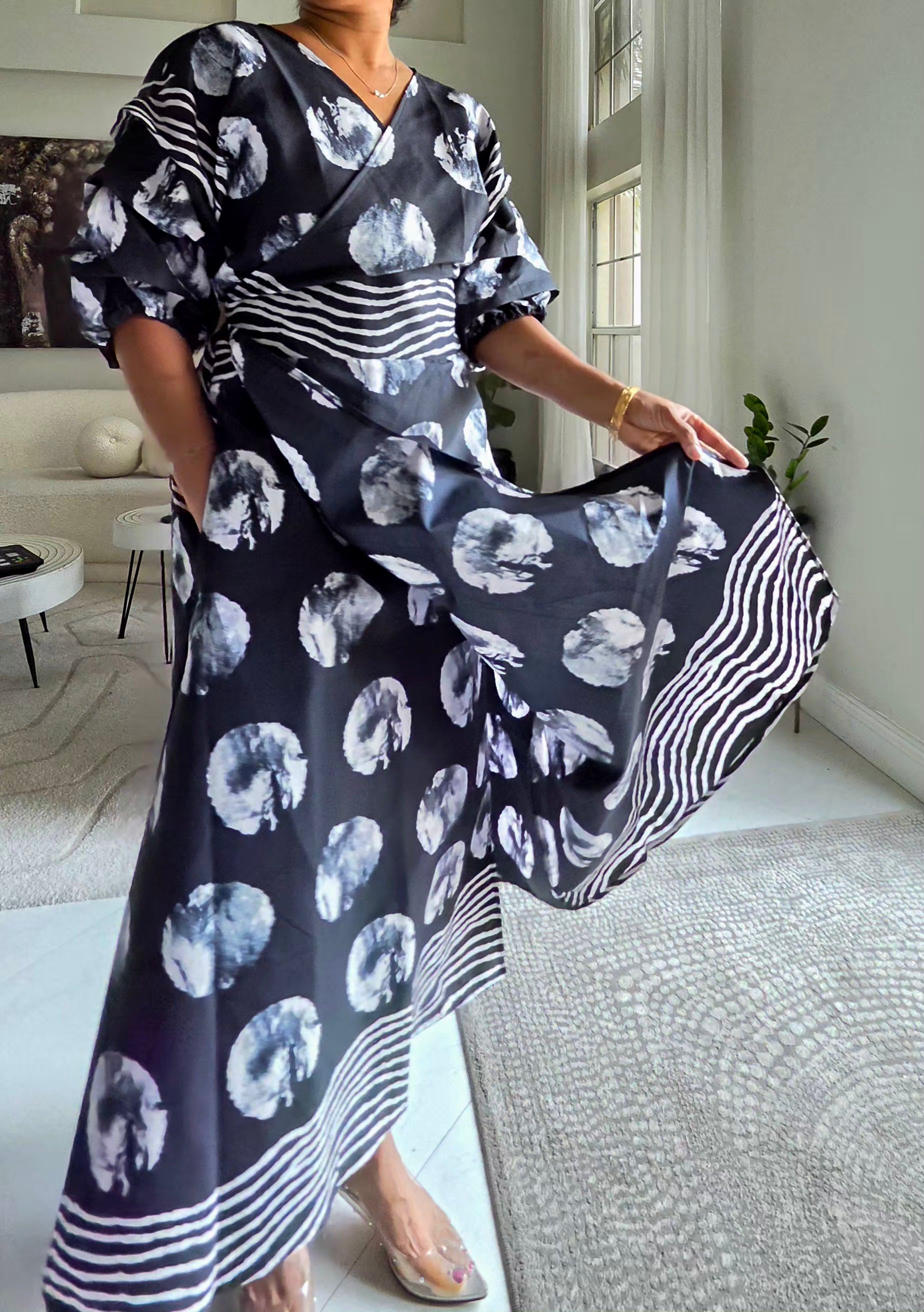 746 Wrap Dress With Puffed Sleeves Print 834