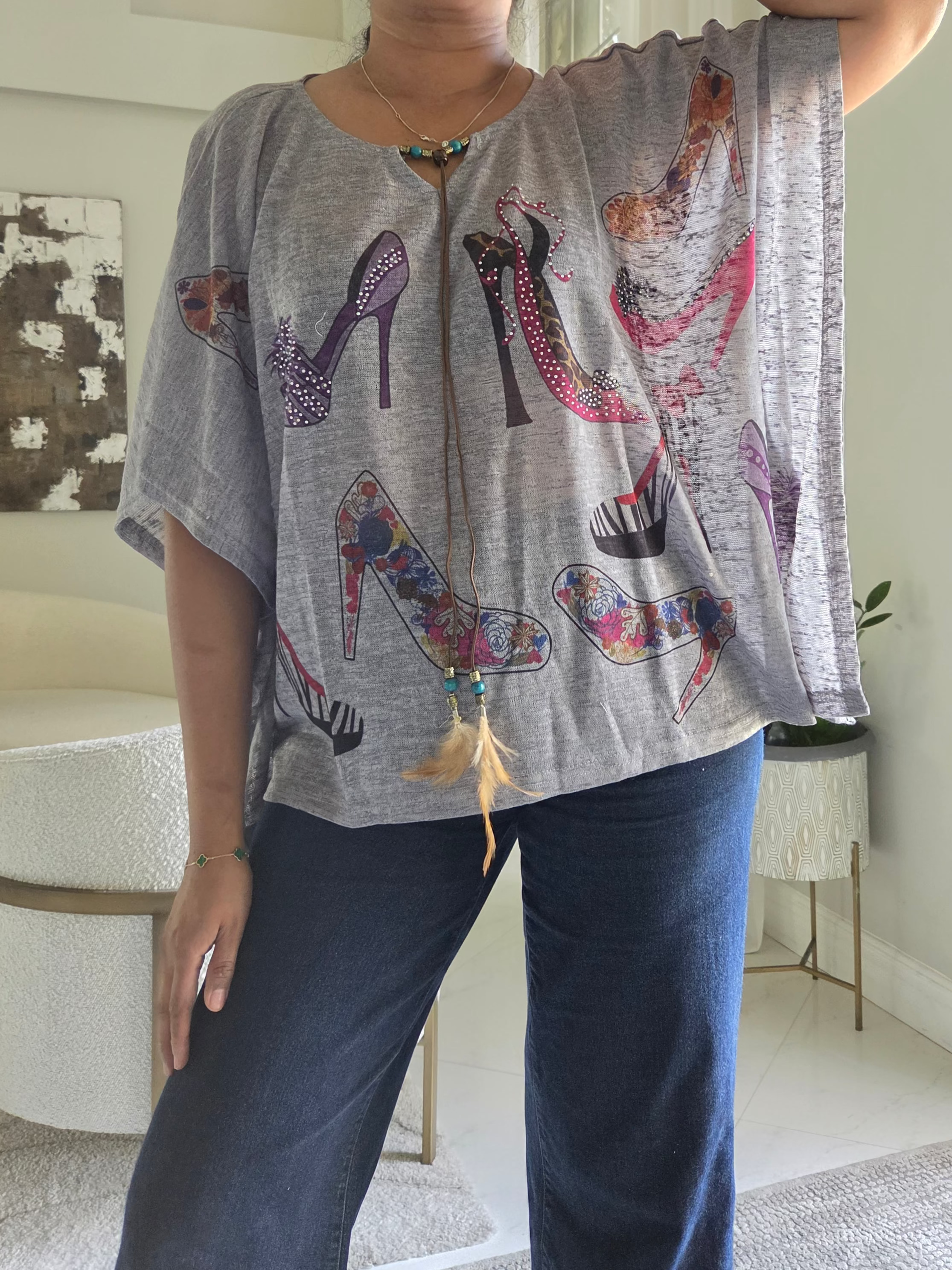 AA17-852S Blouse