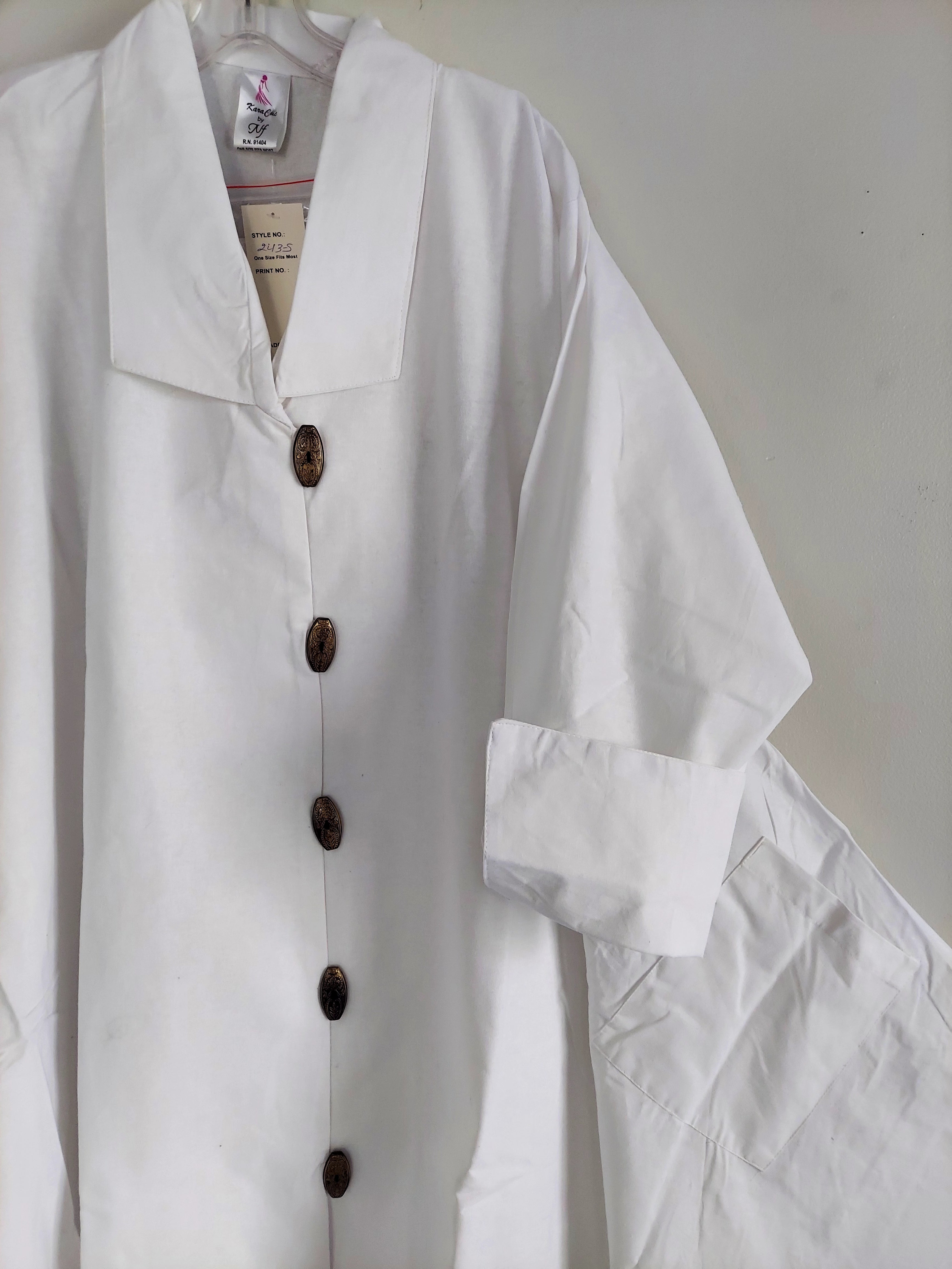 243 - Women Mid Length Coat Dress / Blouse - White / Gold