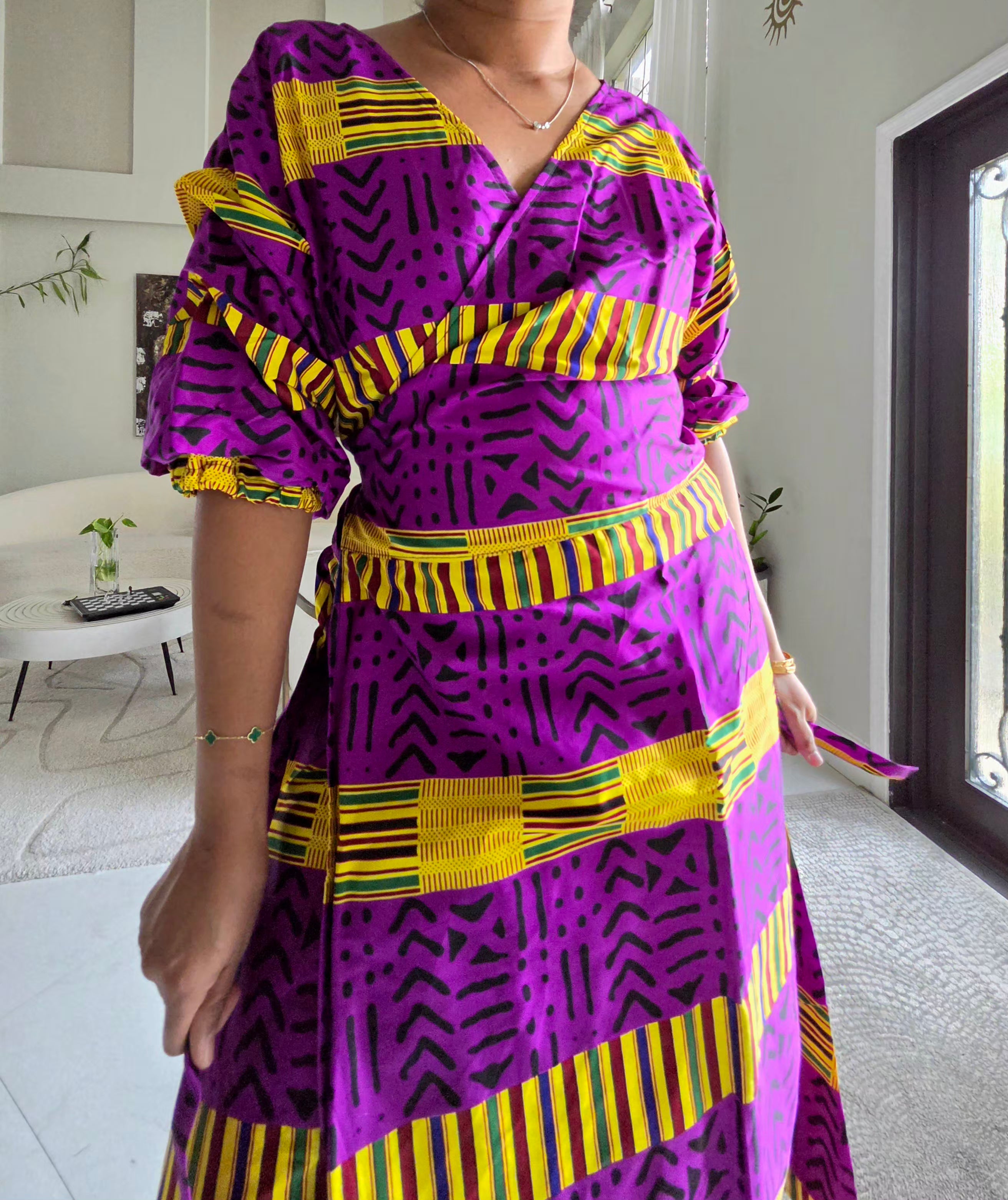746 Wrap Dress With Puffed Sleeves Print 849