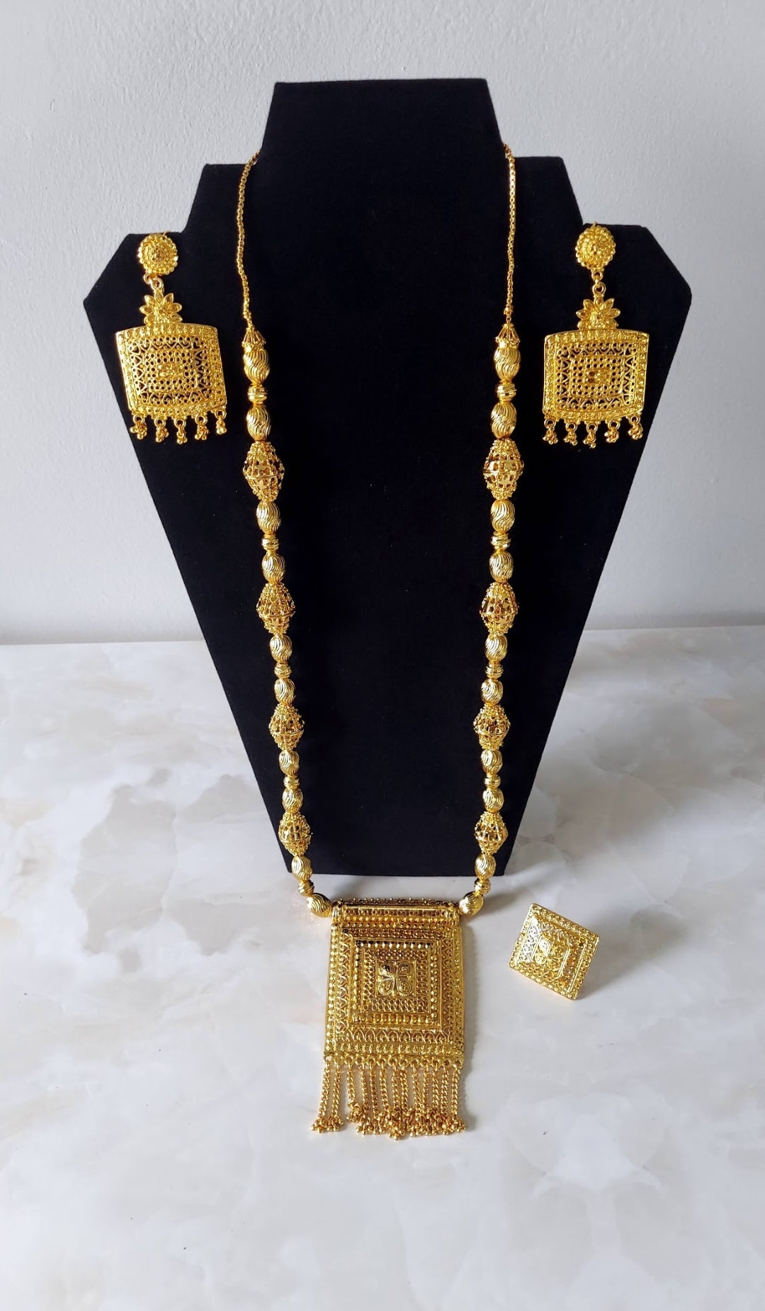Gold Necklace 3 Pcs Set-08