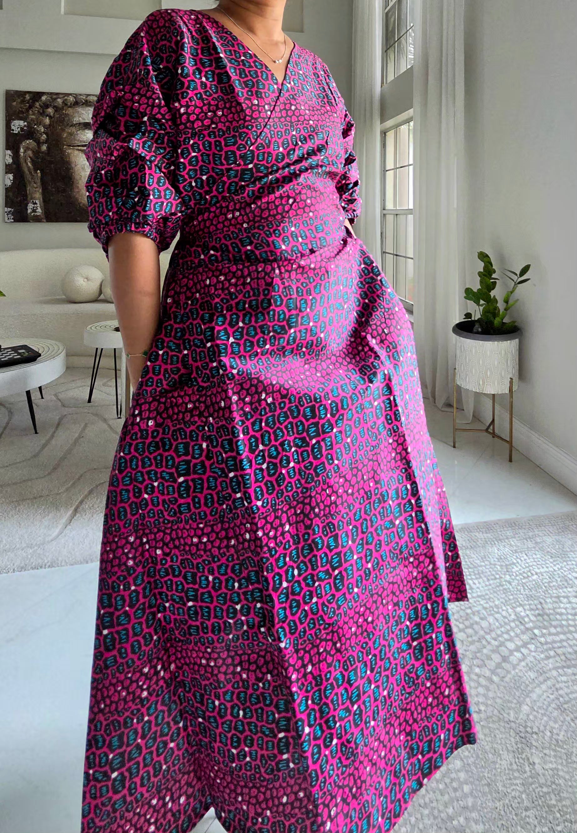 746 Wrap Dress With Puffed Sleeves Print  839