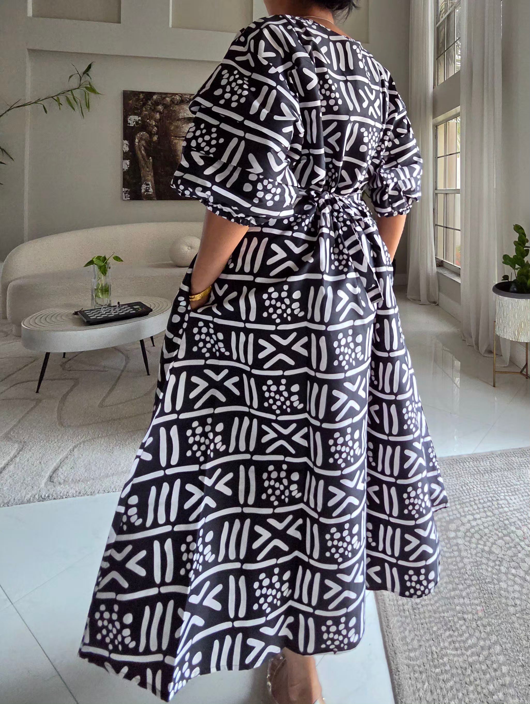 746 Wrap Dress With Puffed Sleeves Print 833