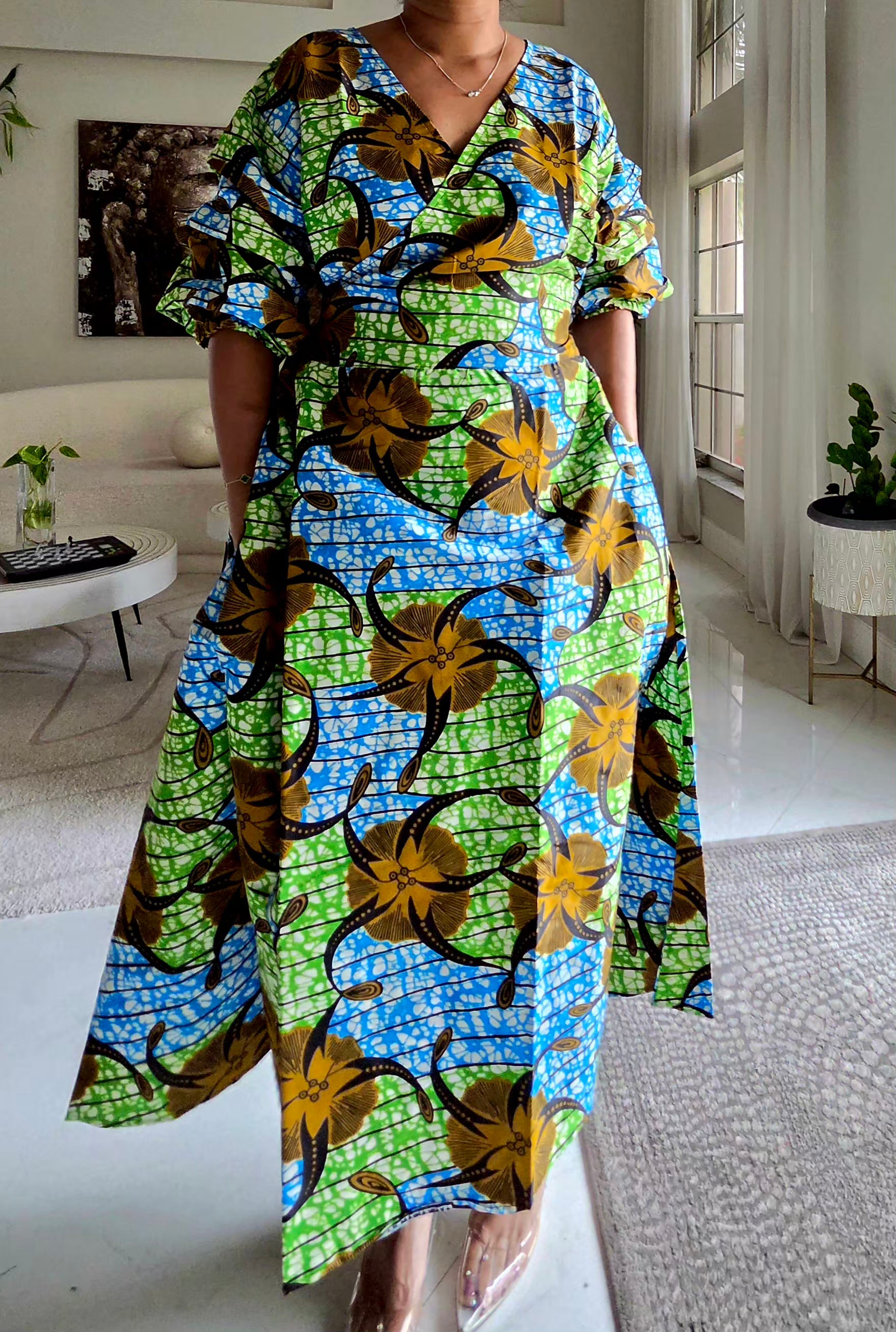 746 Wrap Dress With Puffed Sleeves Print 737