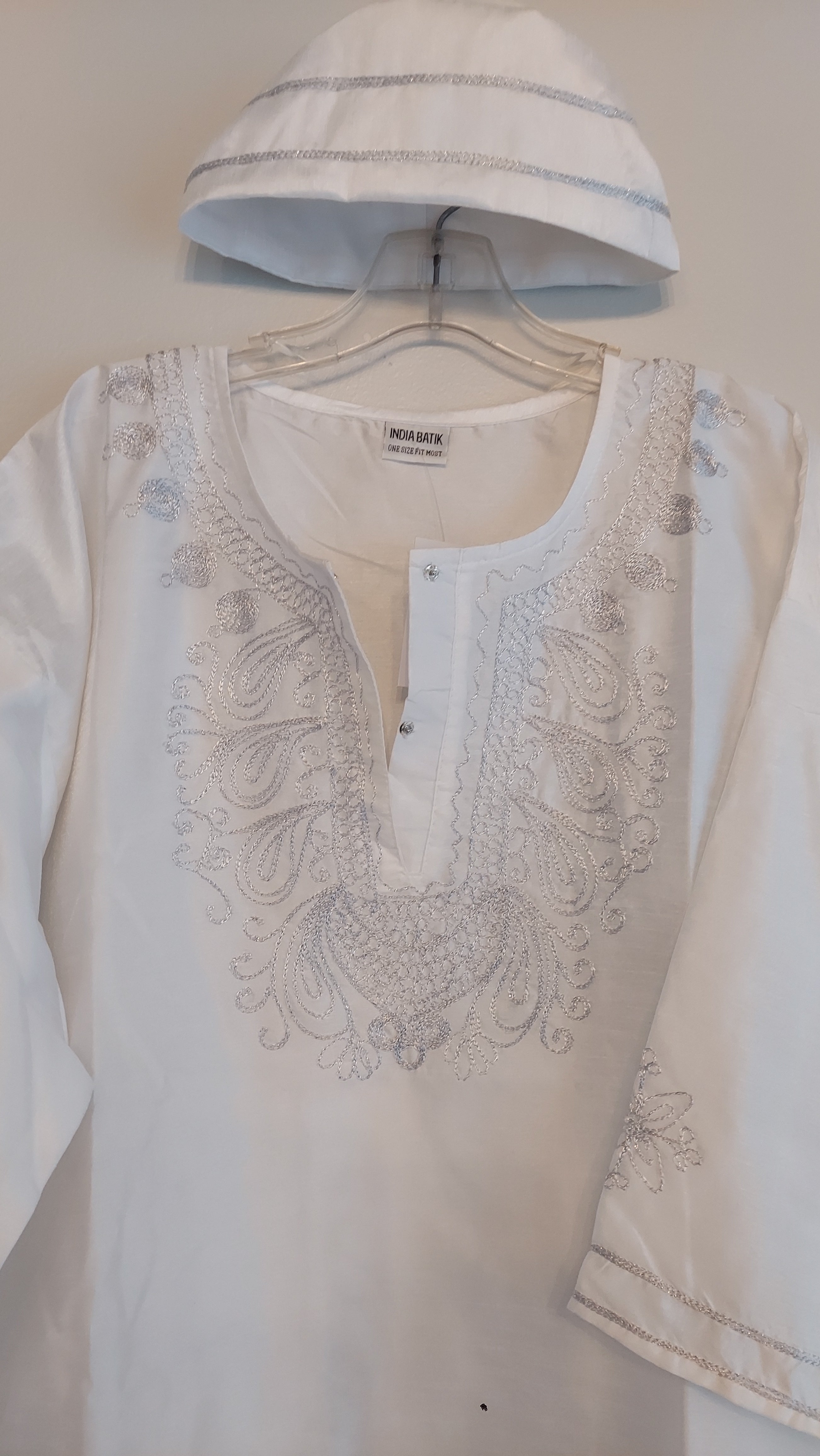 Men's African Attire/ 3Pcs Silk Embroidery Set