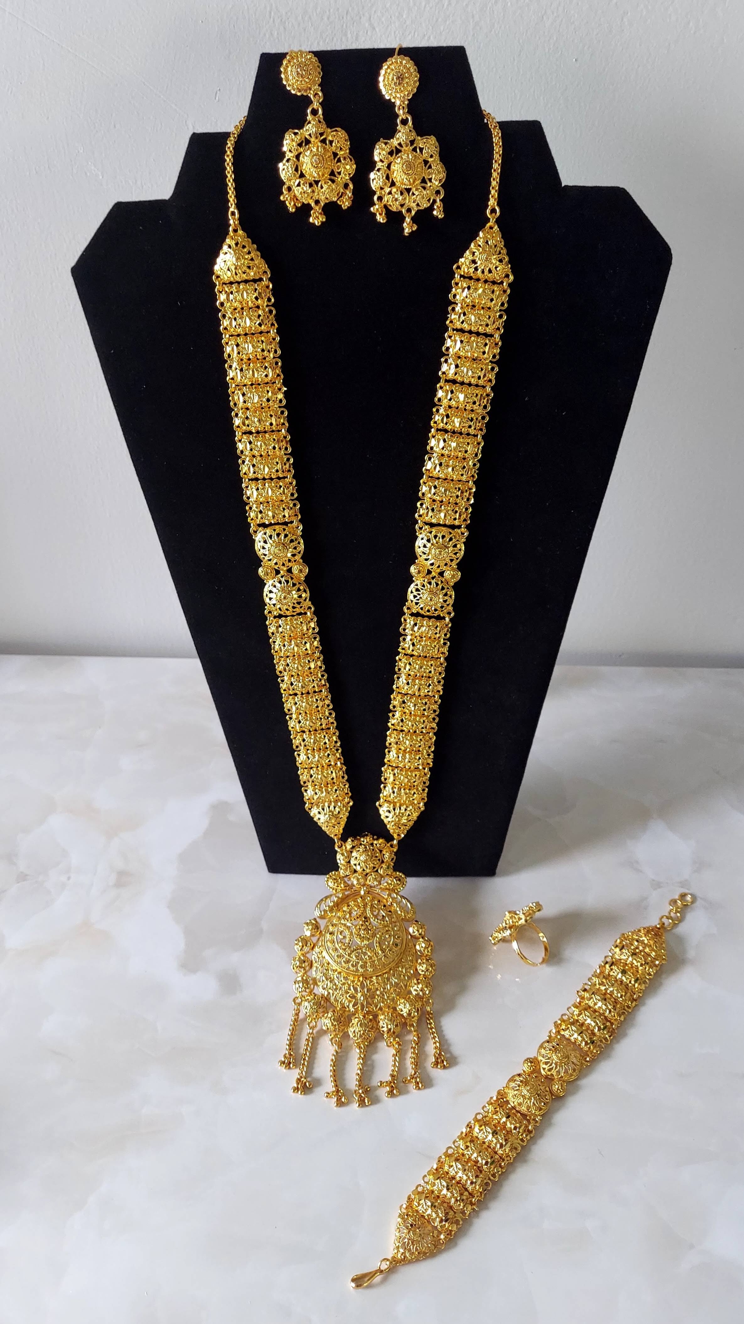 Gold Necklace Set-09