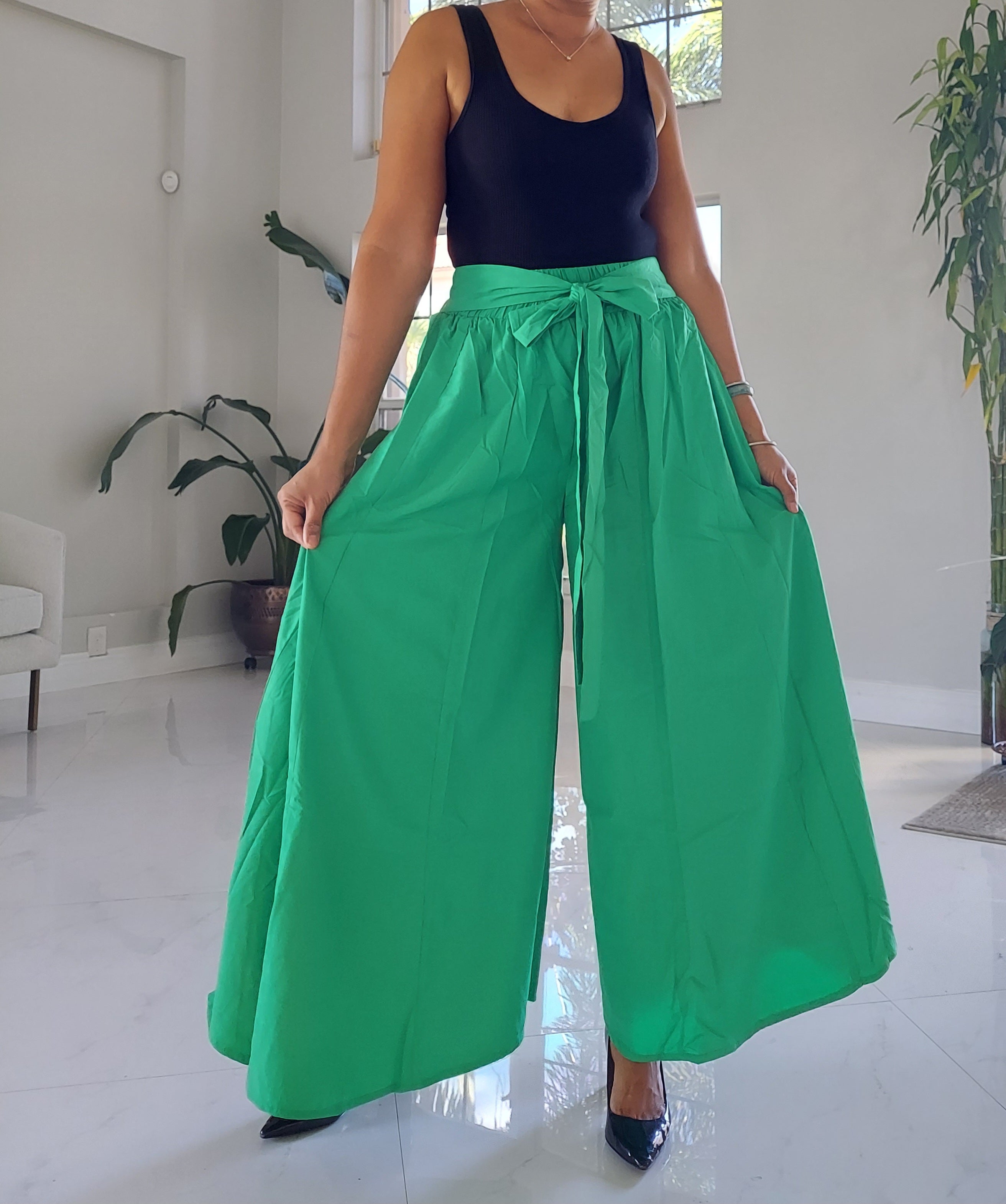 301-Women Solid Palazzo Pant