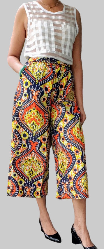 #2675 Women African  Printed Capri Pant